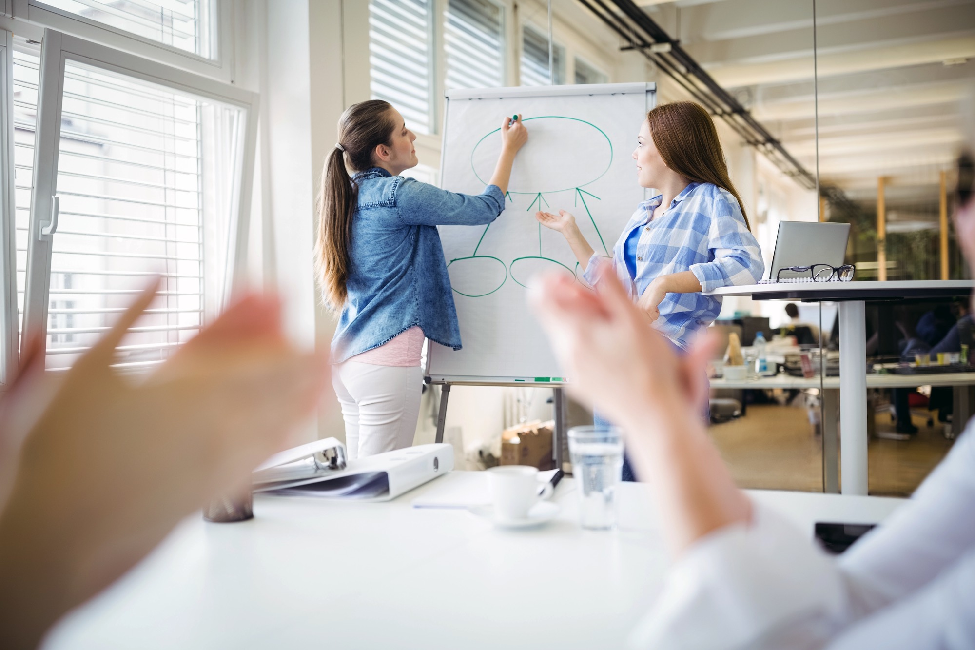  NAVICOMM featured in leadership in digital enterprise podcast